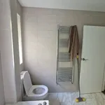 Rent 2 bedroom flat in Salford