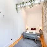 Rent 1 bedroom apartment in Porto