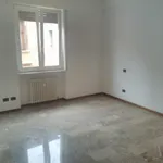 Rent 3 bedroom apartment of 145 m² in Vicenza