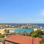 Rent 3 bedroom apartment in Bondi Beach