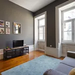 Rent 1 bedroom apartment of 60 m² in Porto