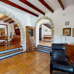 Rent 6 bedroom apartment of 220 m² in Novelda