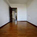 Rent 4 bedroom apartment of 110 m² in Urgnano