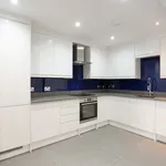 Rent 2 bedroom flat in  London