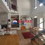 Rent 3 bedroom house of 330 m² in Iraklio