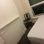 Bedroom To Let