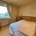 Rent 3 bedroom house in Wales