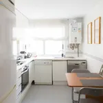 Alquilo 4 dormitorio apartamento de 100 m² en Madrid