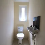 Rent 6 bedroom house in Wales