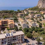 Affitto 6 camera appartamento di 127 m² in Cefalù