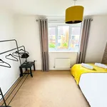 Rent 4 bedroom apartment of 83 m² in Newcastle upon Tyne