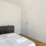 Rent a room in lisbon