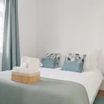 Rent 3 bedroom apartment of 75 m² in Porto