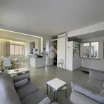 Rent 3 bedroom apartment of 60 m² in Roma