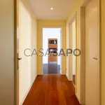 Rent 3 bedroom apartment of 213 m² in Cidade da Maia