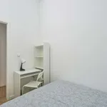 Rent a room in lisbon