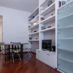 Rent 1 bedroom apartment of 65 m² in milan