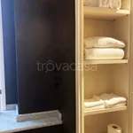 Rent 2 bedroom apartment of 80 m² in Napoli