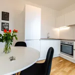 Rent 1 bedroom apartment of 646 m² in vienna