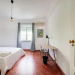 Rent 7 bedroom apartment in Lisbon