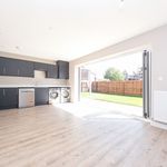 Rent 5 bedroom flat in East Of England