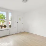 Rent 2 bedroom apartment in East Hertfordshire