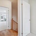 Rent 3 bedroom apartment in Richmond Hill