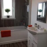 Rent 2 bedroom flat in Scotland