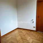 Rent 5 bedroom apartment of 137 m² in Padua