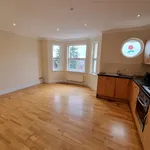 Rent 2 bedroom apartment in Reigate and Banstead