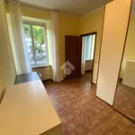 Rent 4 bedroom apartment of 74 m² in Genova