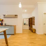 Miete 3 Schlafzimmer wohnung von 92 m² in Berlin