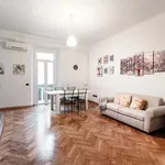 Rent 3 bedroom apartment of 80 m² in Como