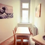 Rent a room of 120 m² in Berlin