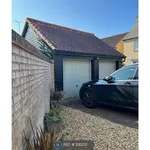 Rent 4 bedroom house in East Of England