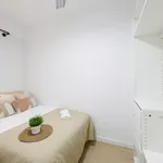 Rent 7 bedroom apartment in Valencia