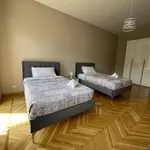 Rent 3 bedroom apartment in Turin