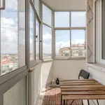 Rent 2 bedroom apartment in lisbon