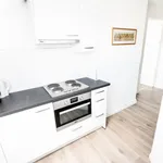 Rent 1 bedroom apartment of 32 m² in Brussels