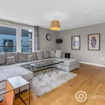 Rent 3 bedroom apartment in Edinburgh