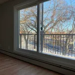 Appartement de 710 m² avec 2 chambre(s) en location à Edmonton