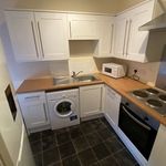 Rent 3 bedroom flat in Scotland