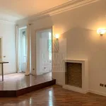 Rent 3 bedroom apartment of 120 m² in Milano