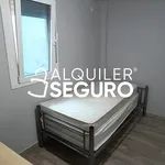 Alquilo 3 dormitorio apartamento de 70 m² en Seville