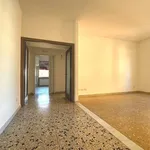 Affitto 3 camera appartamento di 85 m² in Roma