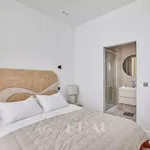 Rent 3 bedroom apartment of 96 m² in Paris