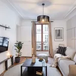 Appartement de 53 m² avec 3 chambre(s) en location à Paris