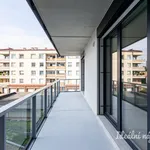 Pronajměte si 3 ložnic/e byt o rozloze 59 m² v Prague