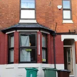 Rent 7 bedroom house in East Midlands