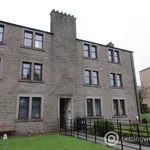 Rent 2 bedroom flat in Dundee